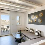 Ultramare Superior With Seaview Apartament